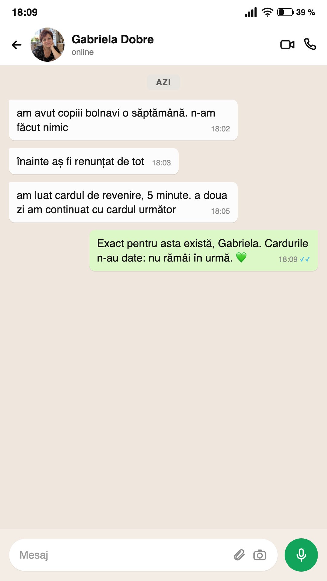 Mesaj pe WhatsApp